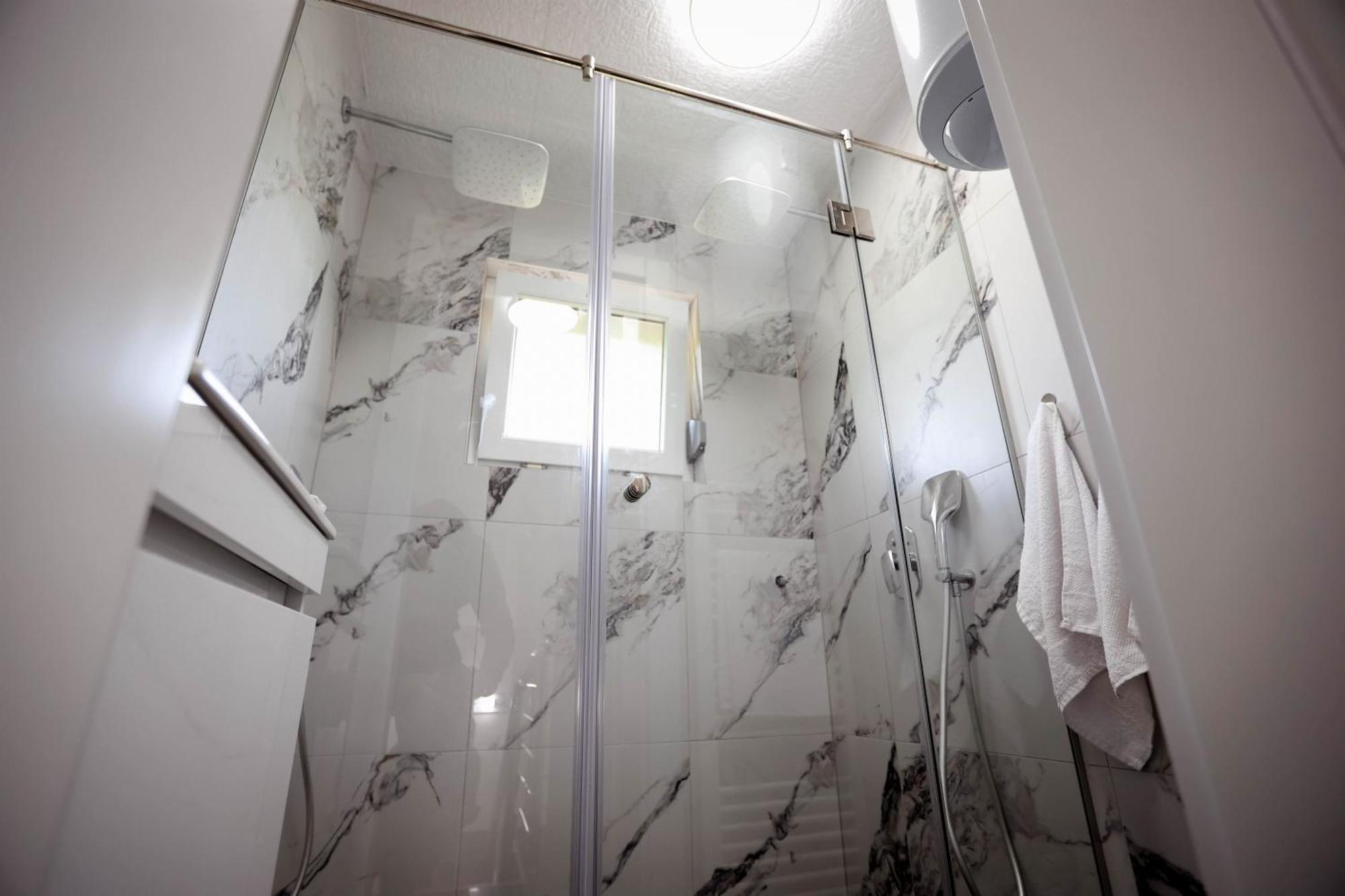 Apartman Babic Bihać エクステリア 写真