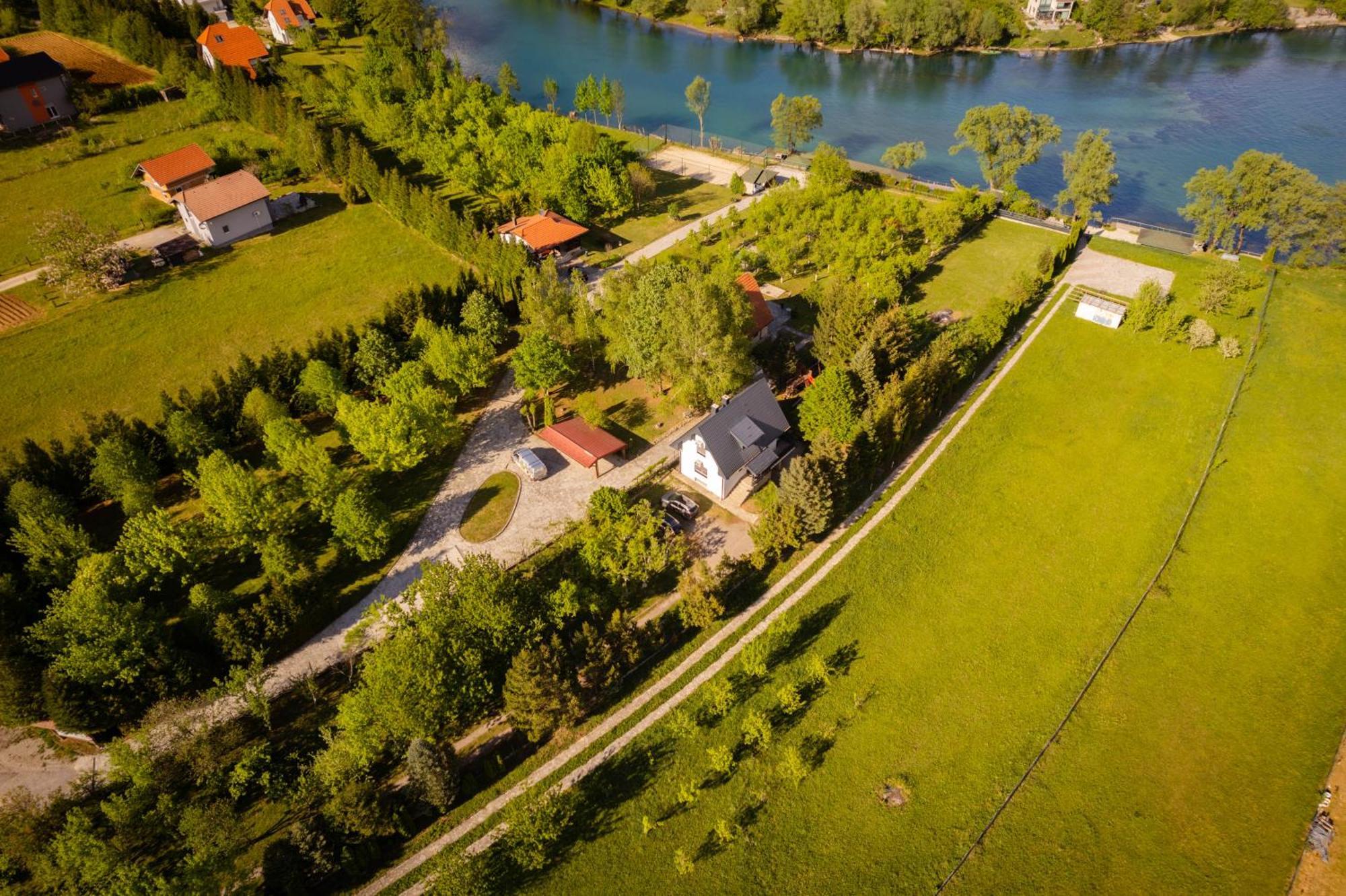 Apartman Babic Bihać エクステリア 写真